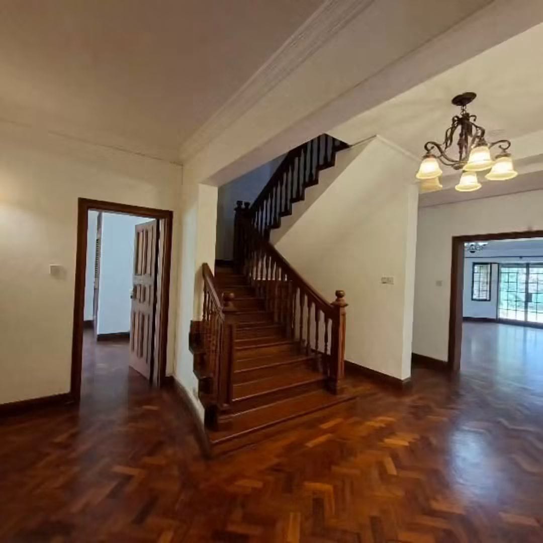 Spacious 5 Bedroom Townhouse for Rent in Runda
