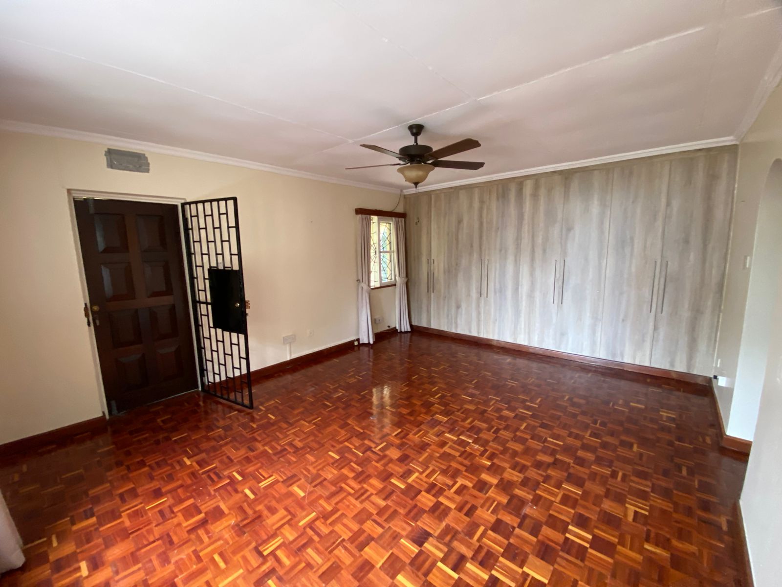 5 Bedroom House for Rent in Nyari
