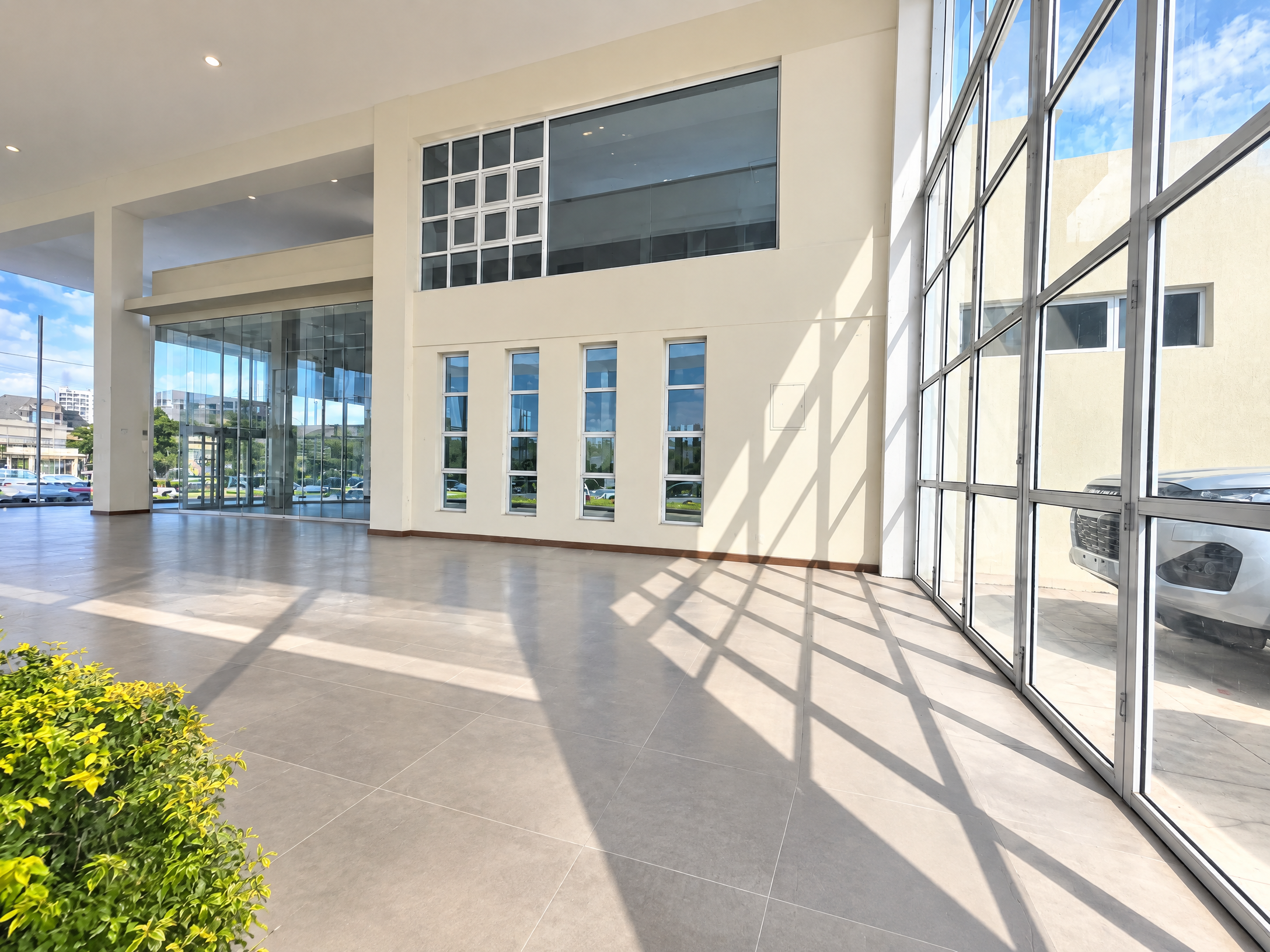 7,000 SQFT Showroom for Rent on Mombasa Road