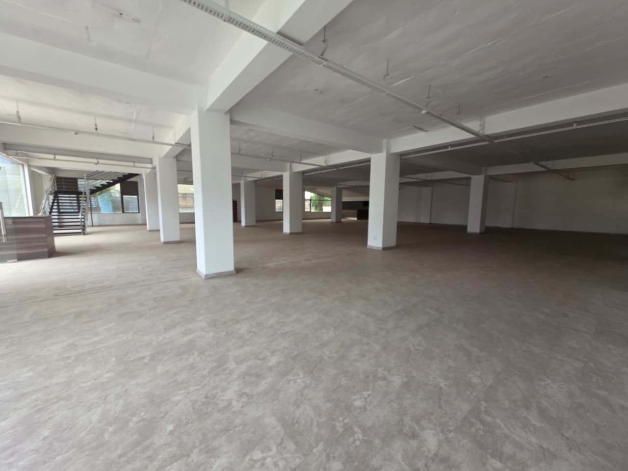Commercial Office & Warehouse for Sale in Embakasi, Nairobi