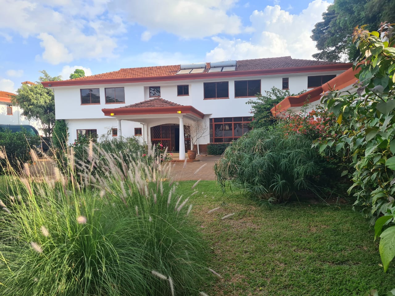 5 Bedroom House for Rent in Thigiri, Nairobi + Study | KSh 650K