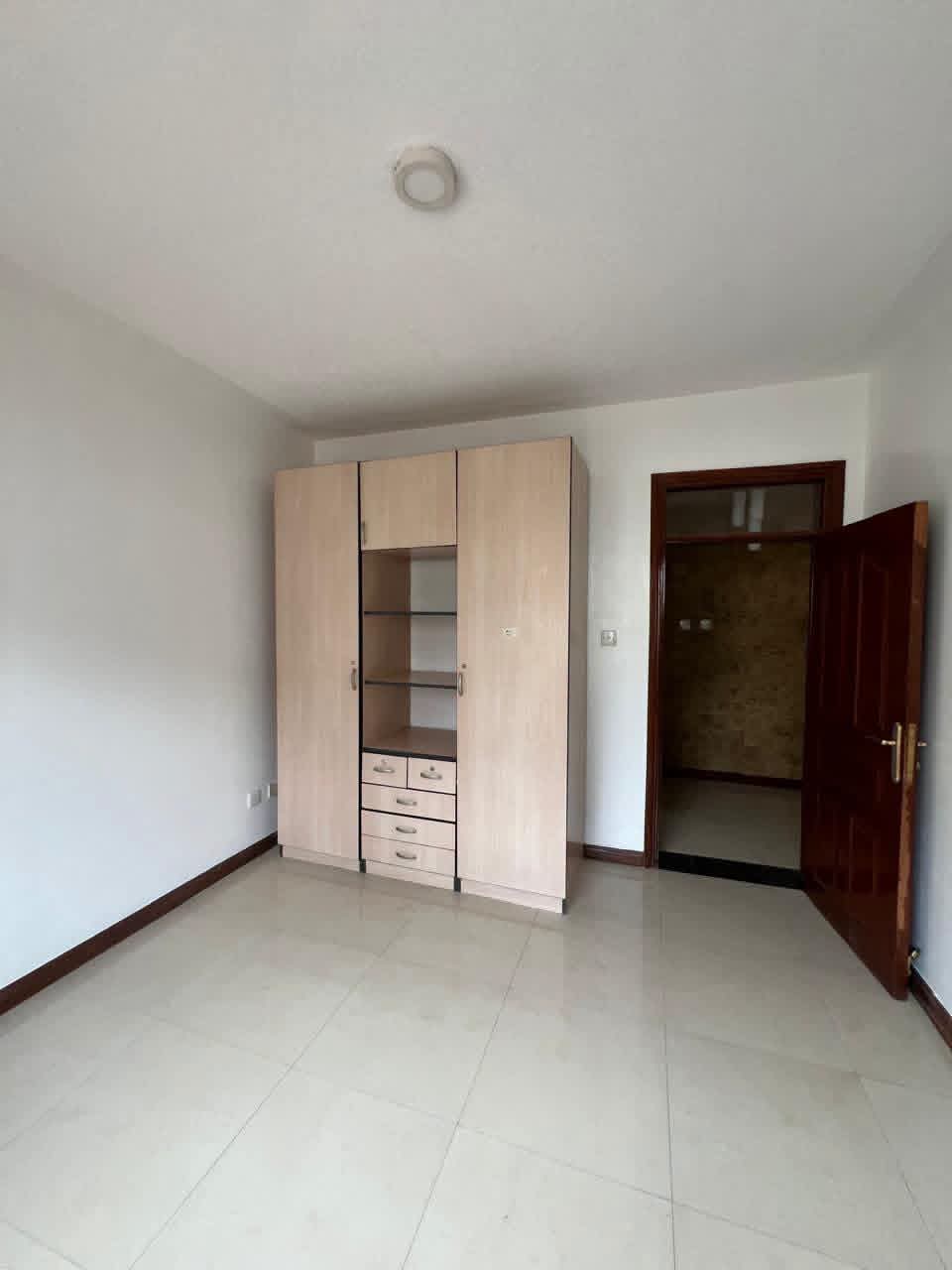 Modern 4 Bedroom Townhouse for rent in Spring Valley