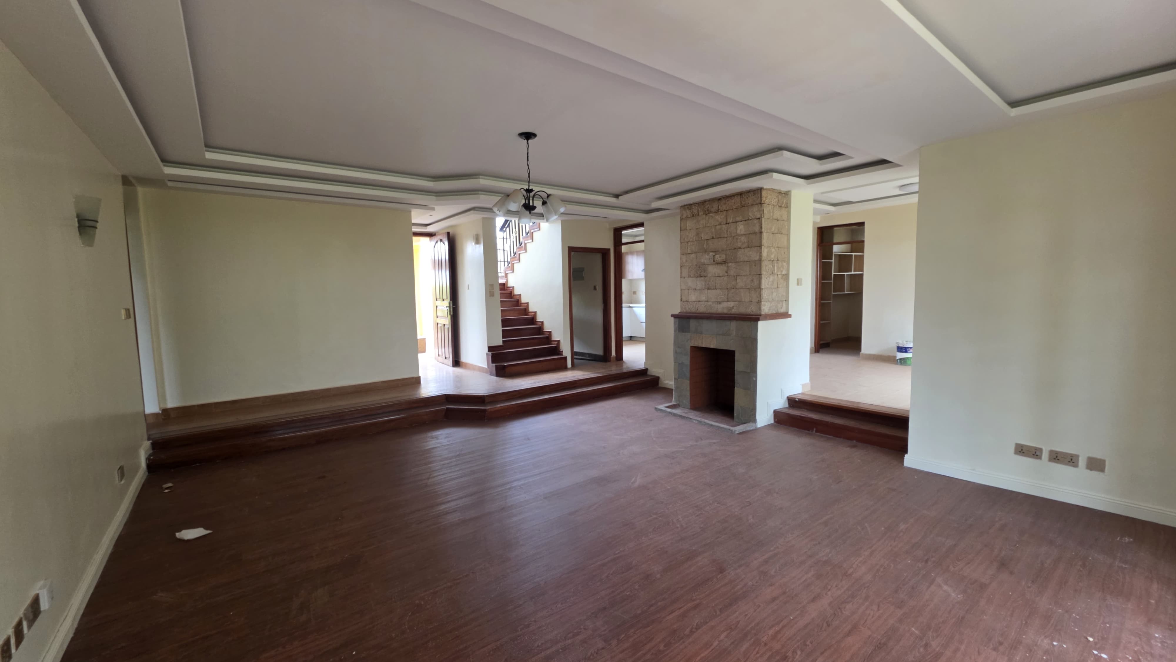 4 Bedroom with DSQ Bungalow for Sale in Redhill