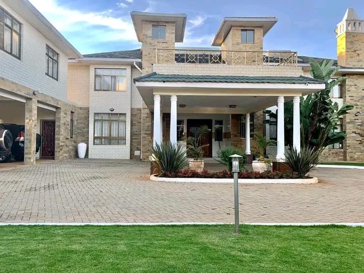 Exclusive 5 Bedroom House for Sale in Karen, Hardy, Nairobi