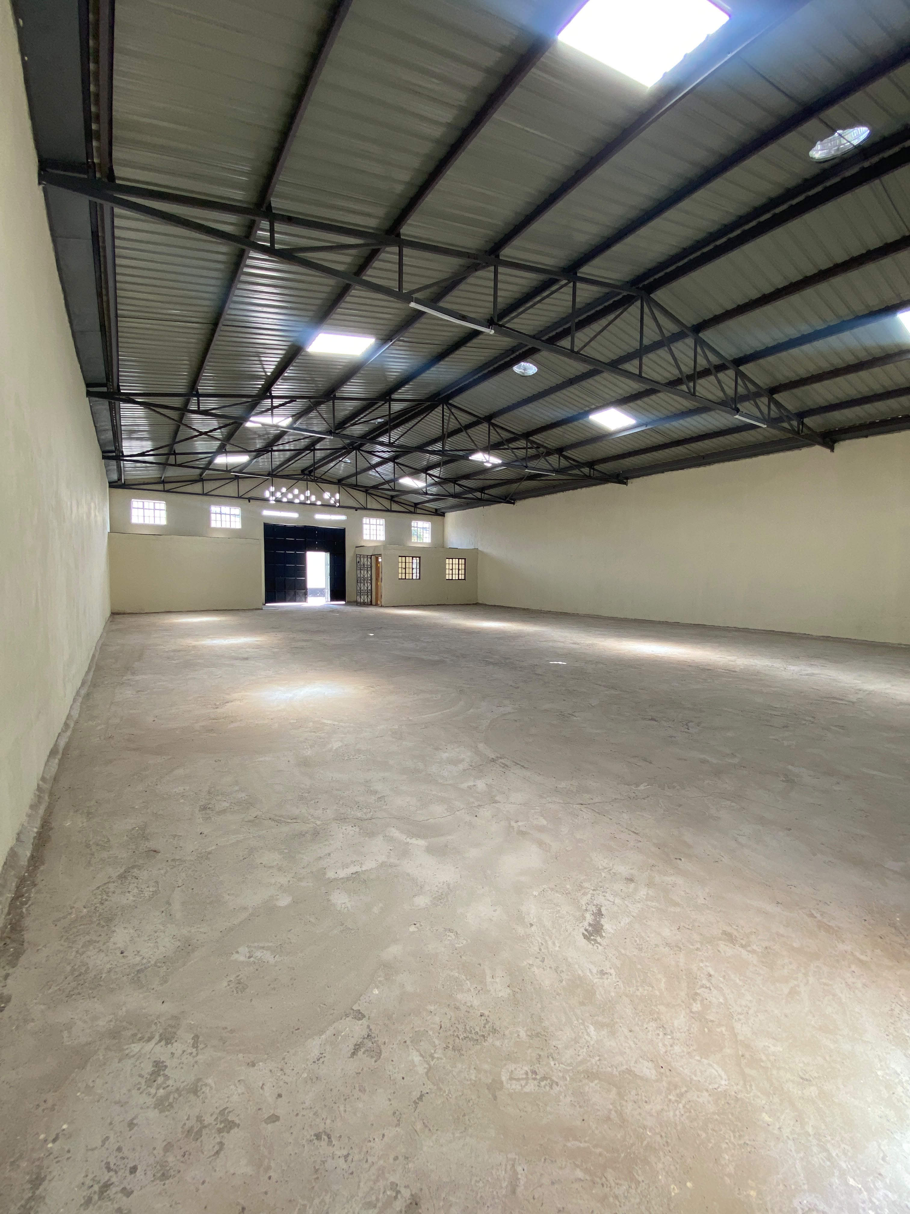 4,500 SqFt Warehouse for Rent in Athi River