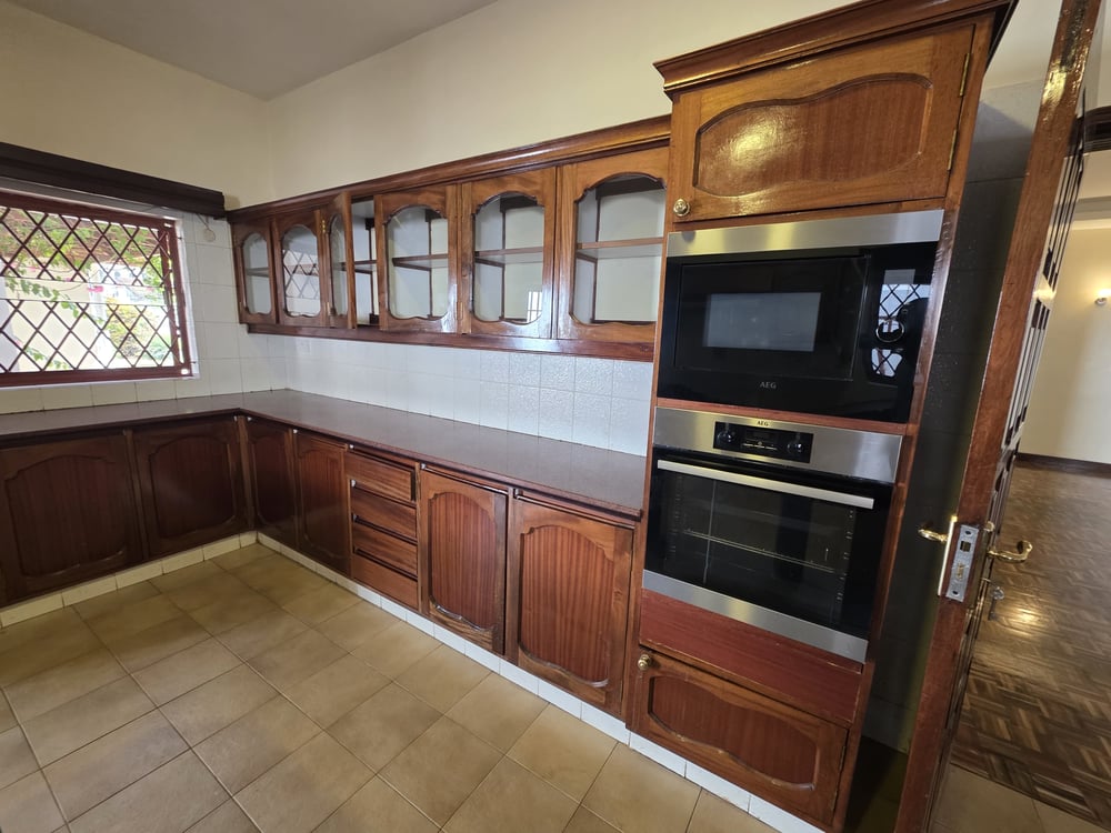 5 Bedroom House for Rent in Thigiri Ridge, Nairobi — photo 2