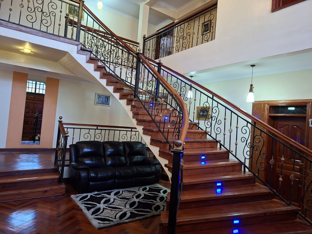 6 Bedroom All Ensuite House for Sale in Karen — photo 7