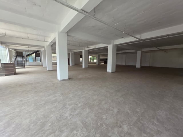 Commercial Office & Warehouse for Sale in Embakasi, Nairobi