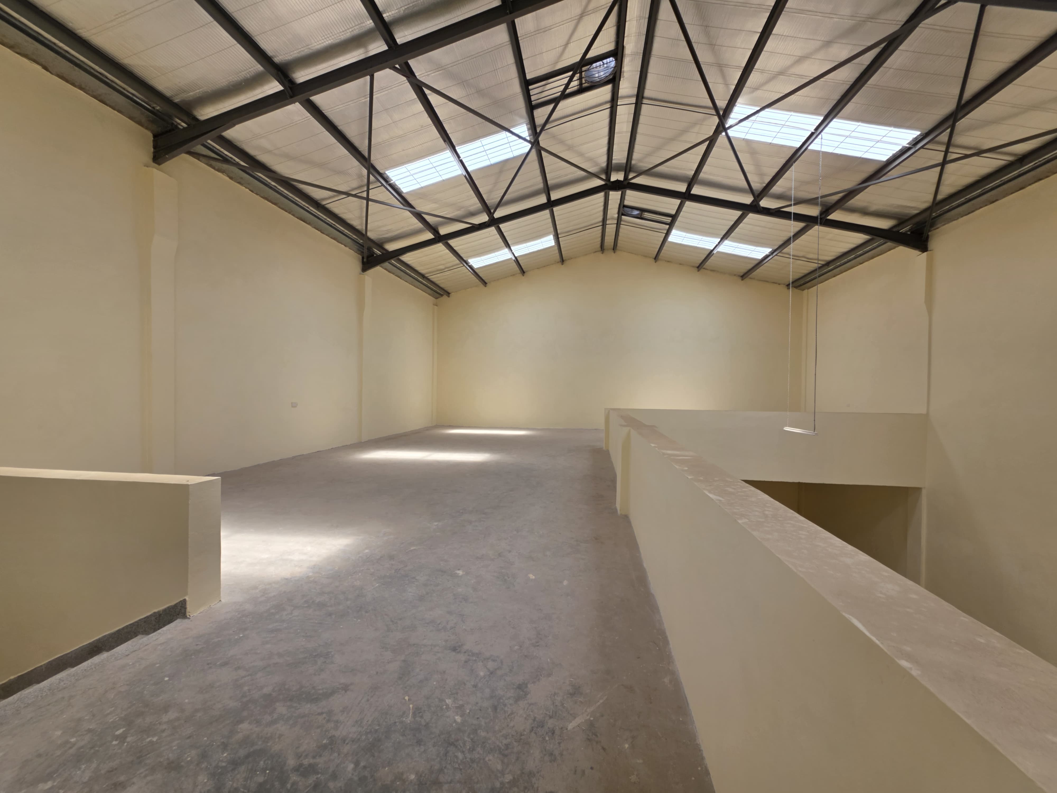 Warehouse/Godown for Rent in Babadogo