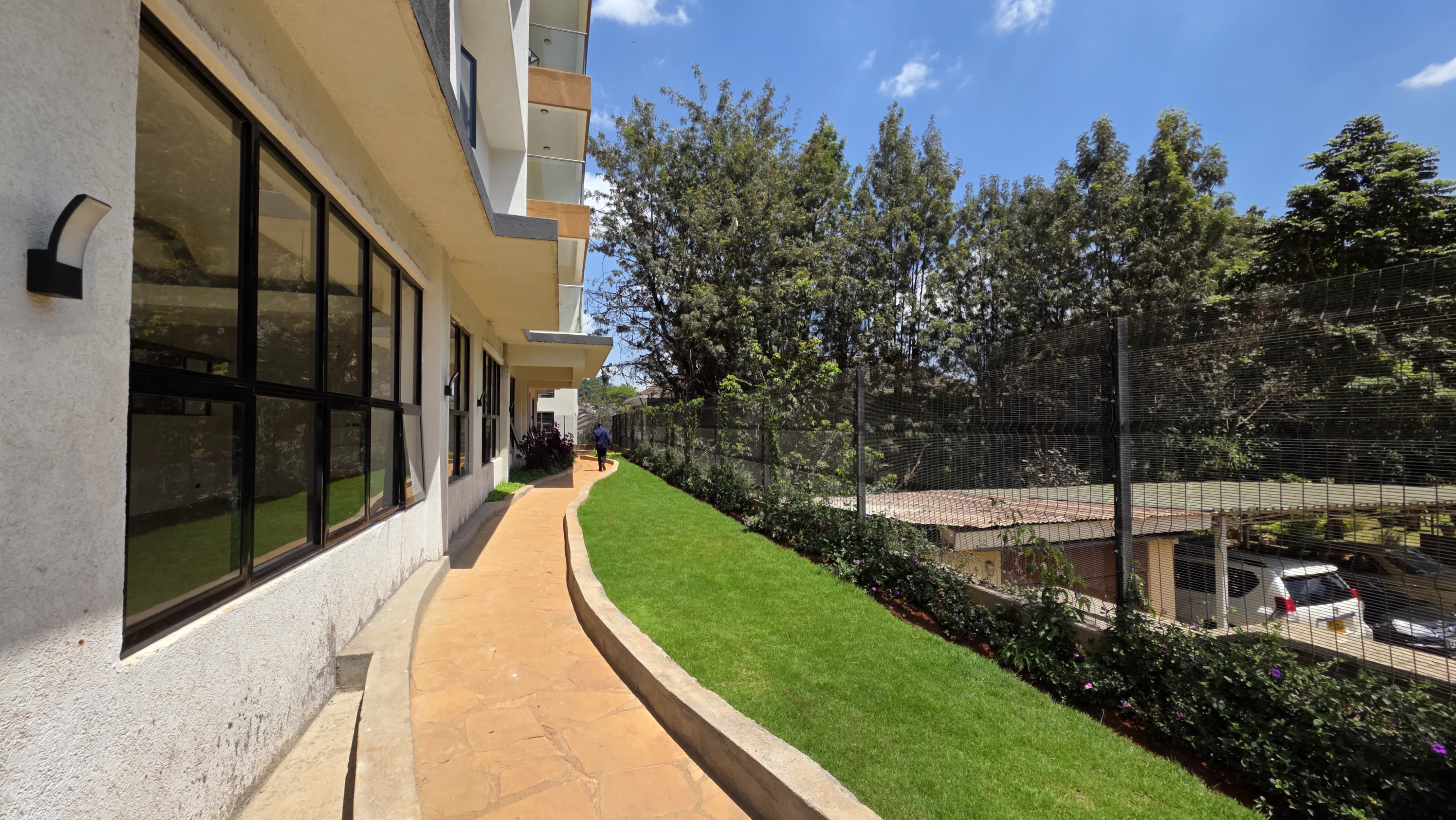 Unfurnished 3 Bedroom Apartment for rent in General Mathenge