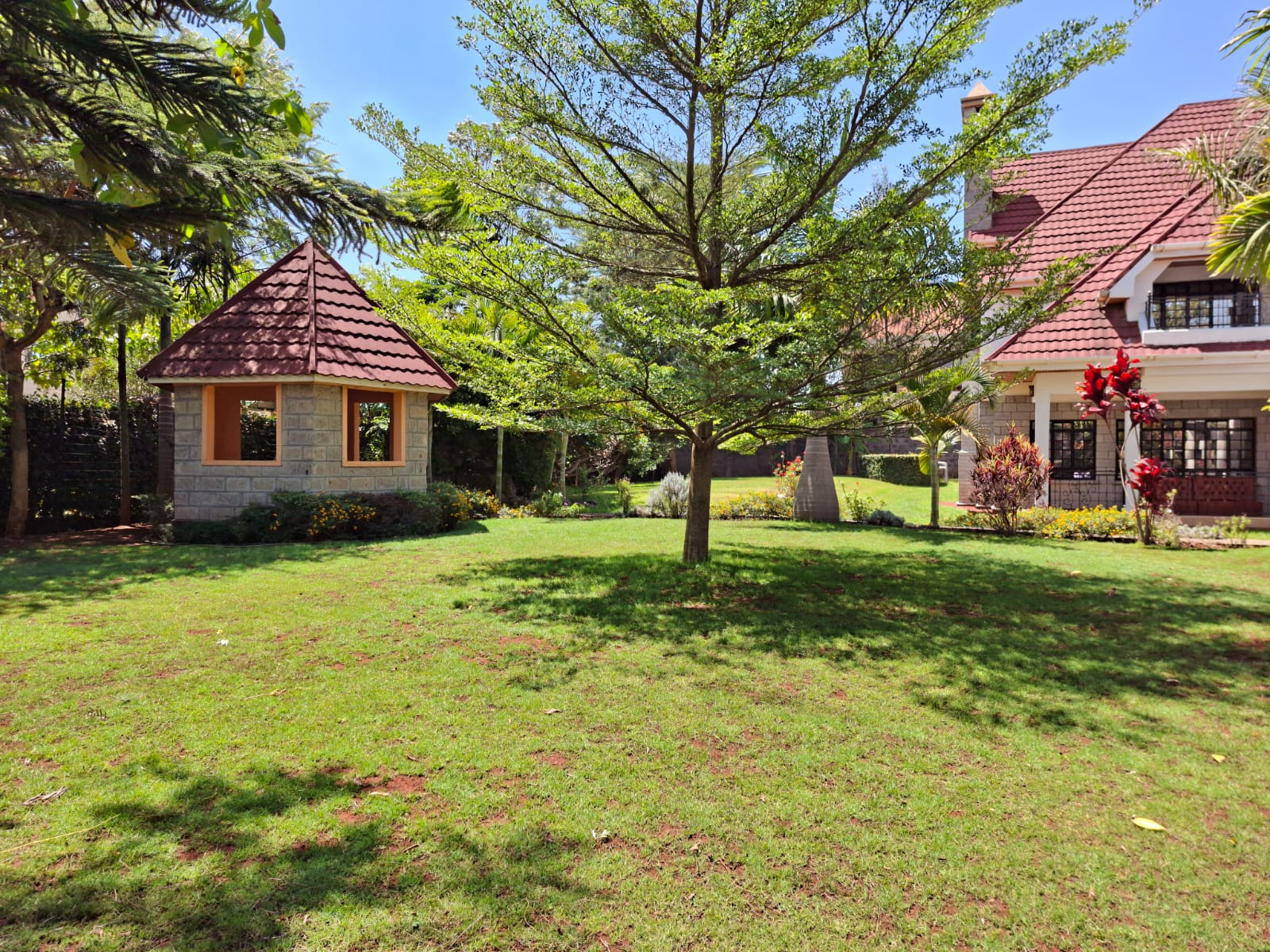 6 Bedroom All Ensuite House for Sale in Karen