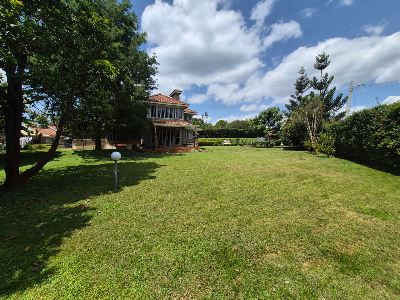 4 Bedroom Luxury Bungalow for Sale in Old Runda, Nairobi